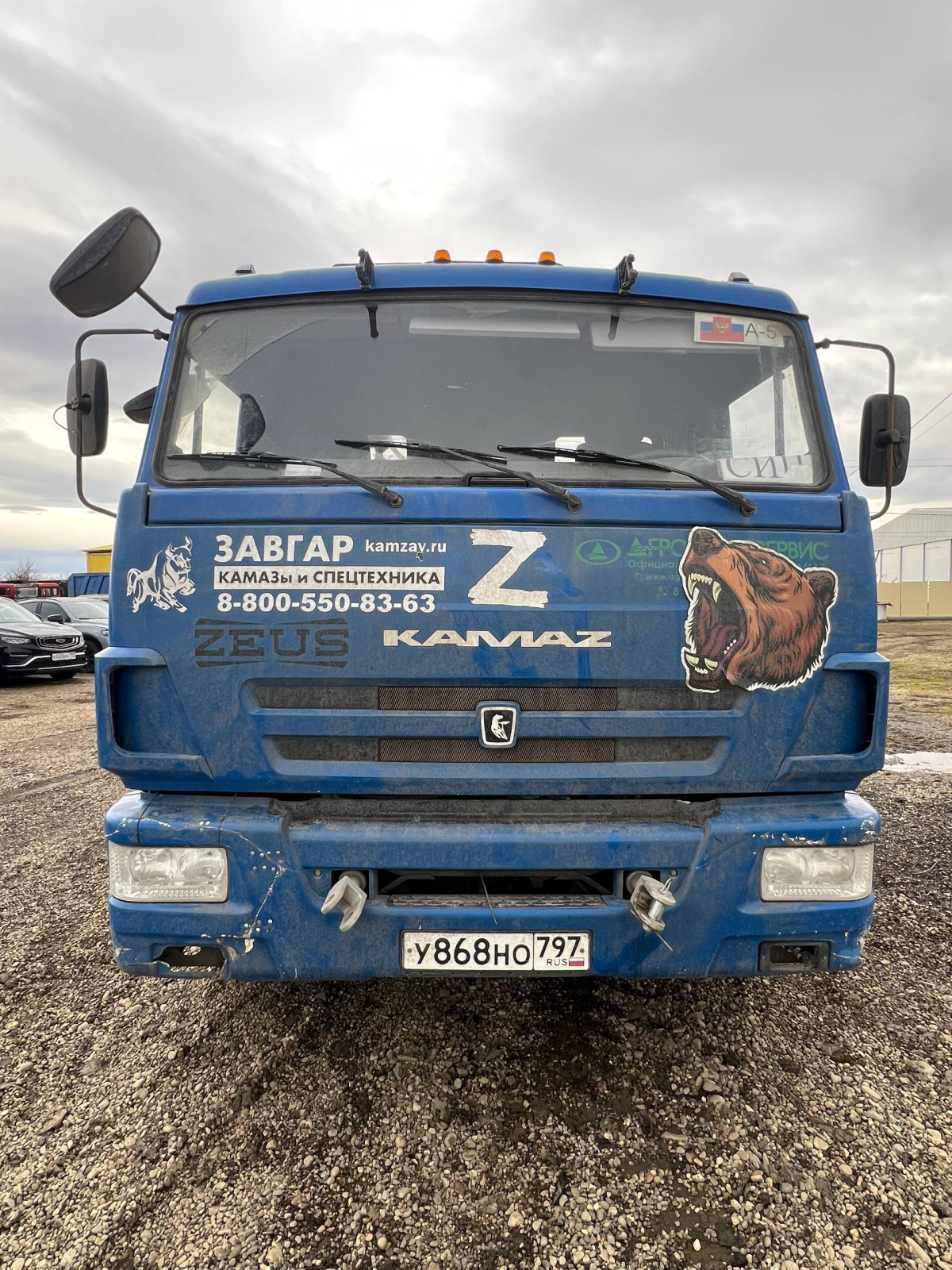 КамАЗ 65117 6x4 Бортовой с КМУ 438210 (Дизельный, 6,7 л, 292 л.с., МТ)
