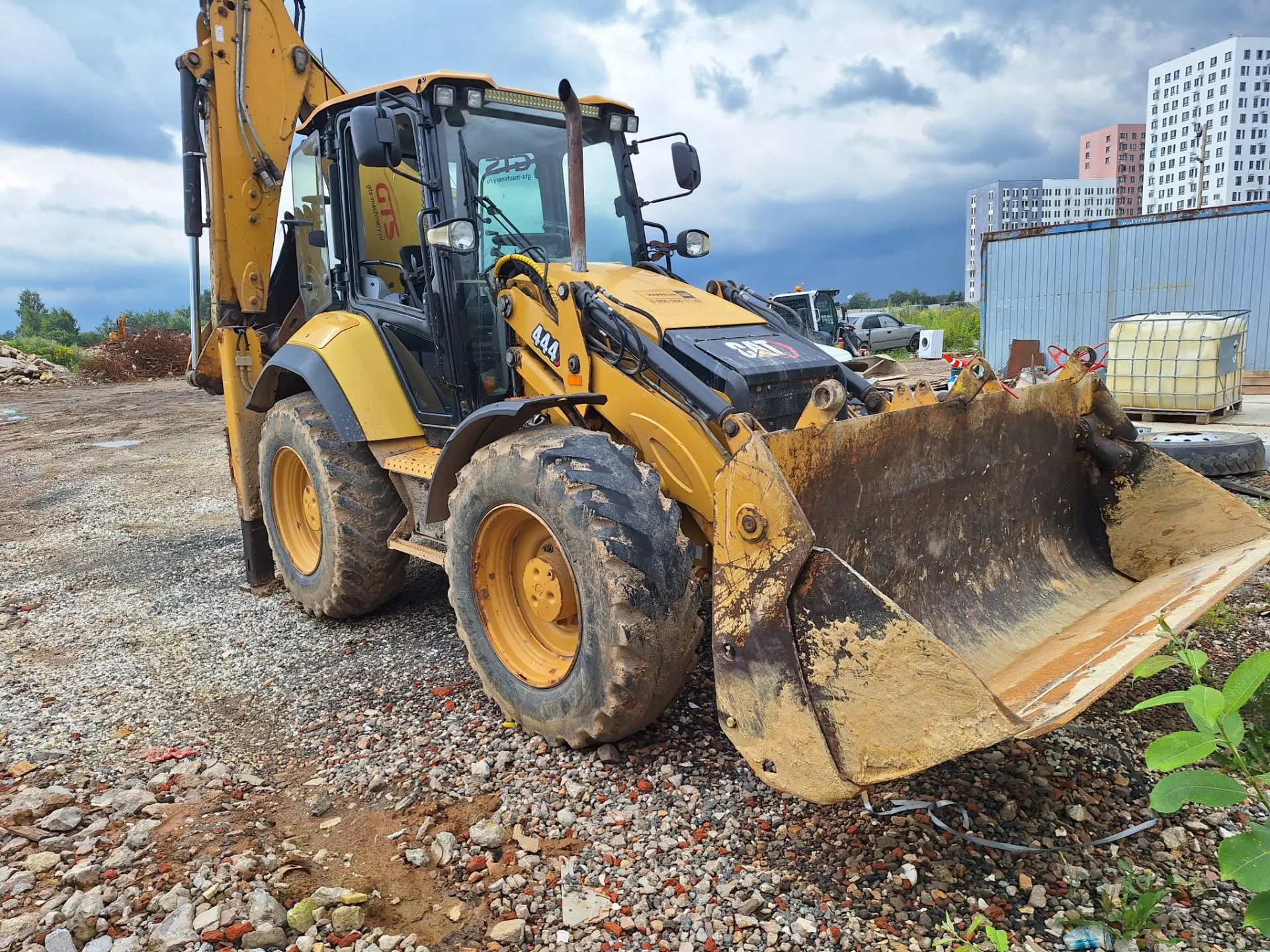 Caterpillar 444 Экскаватор-погрузчик 444 (Дизельный, 4,4 л, 101 л.с., АТ)