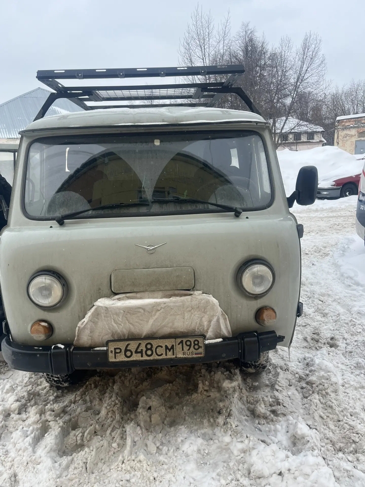 UAZ 3909* Грузопассажирский 390995 (Грузопассажирский, 4+1 мест, без ABS, Бензиновый, 2,7 л, 112 л.с.)
