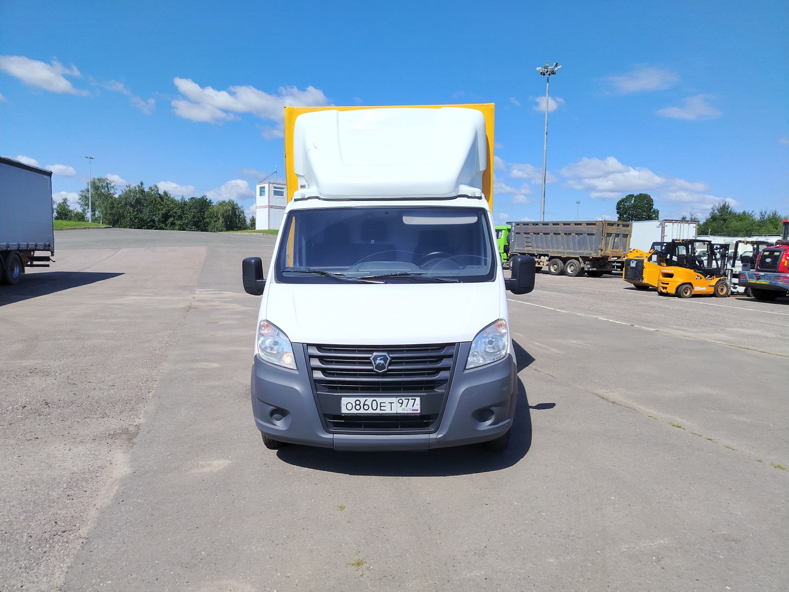 GAZ GAZELLE NEXT Бортовой (Евроборт) A21R35 (Бортовой, Бензин/Газ, 2,7 л, 107 л.с.)