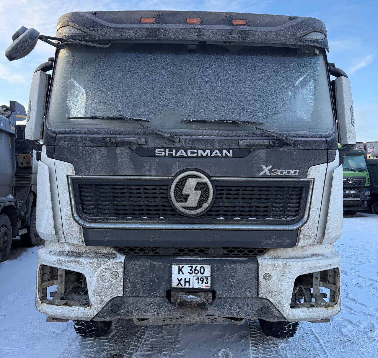 Shacman (Shaanxi) SX* 8x4 Самосвал SX33186V366 (Дизельный, 11,6 л, 423 л.с., МТ)