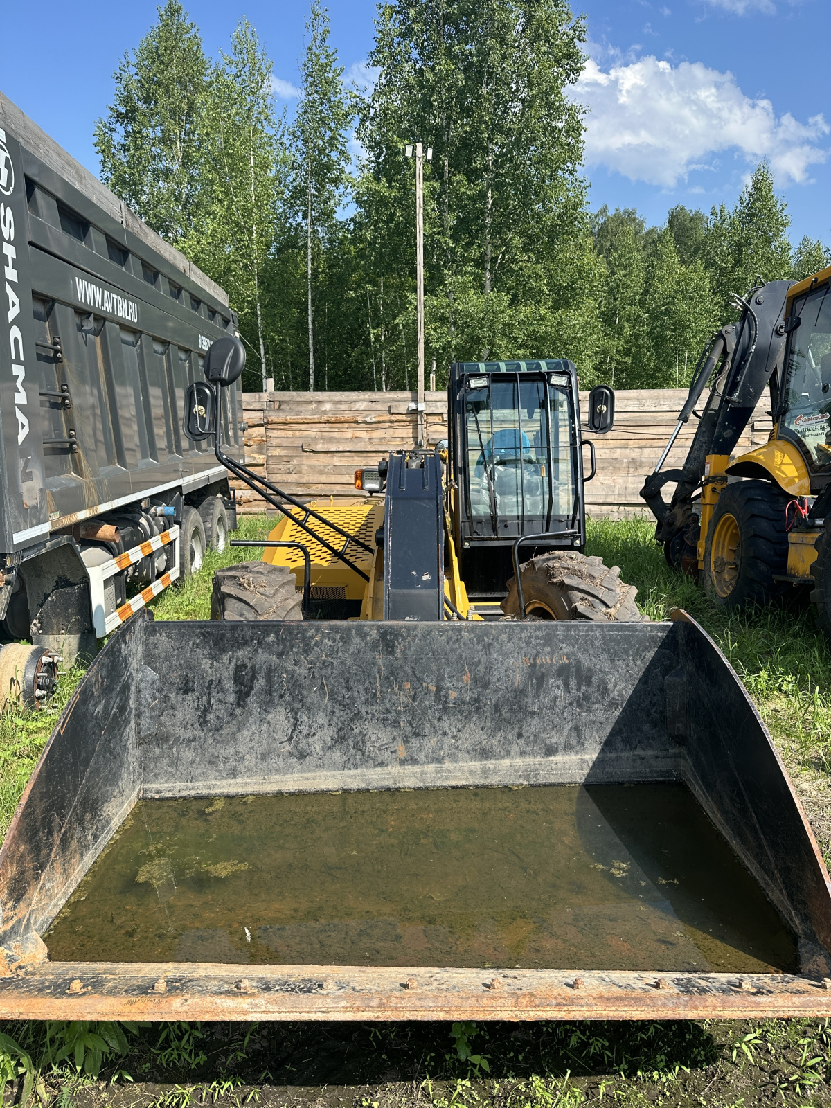 WELIFT T30* Телескопический погрузчик T30D-68 (Дизельный, 3,9 л, 98 л.с., АТ)