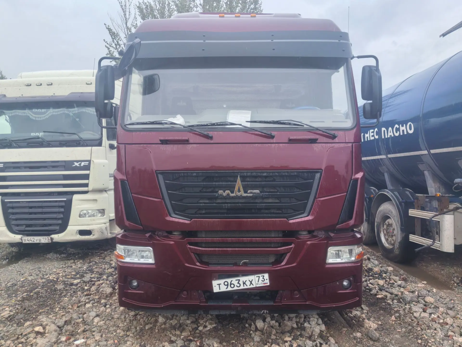 МАЗ 5440 4x2 Седельный тягач 54402L-2531-031 (Дизельный, 11,8 л, 454 л.с., АТ)